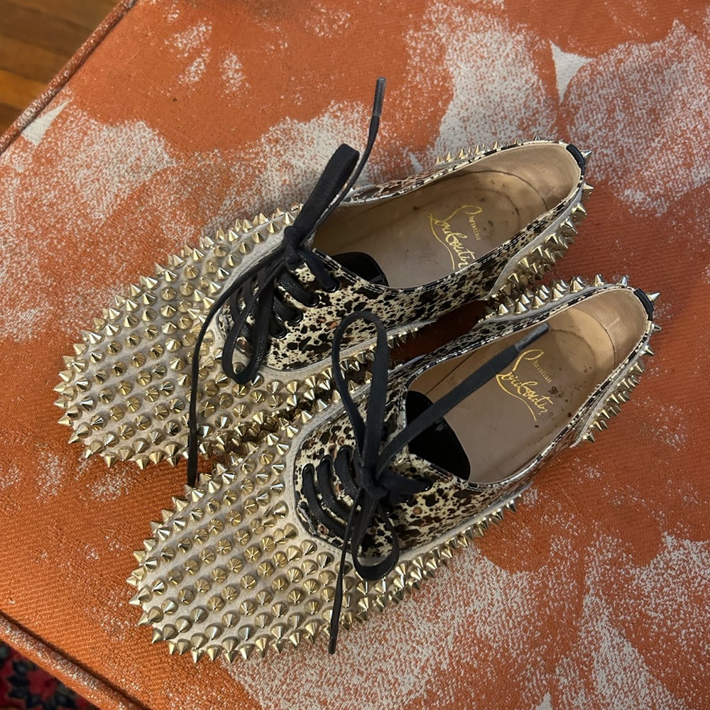 Black Leather Freddy Spike Lace Up Oxfords